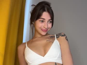 hot cam girl cuteelsa_ image #4447957