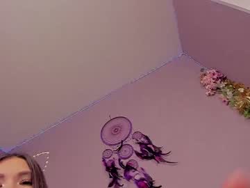 hot cam couple masterr_and_kittyy image #1235724