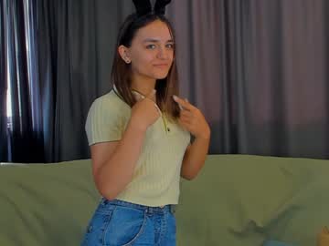 hot cam girl karalyons image #3208656