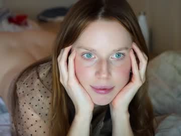 hot cam girl ellaa91 image #2083340