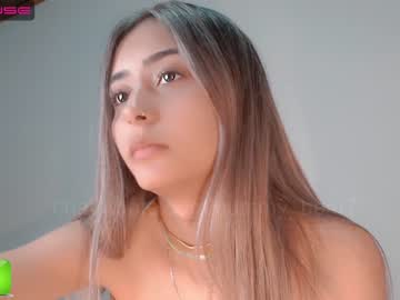 hot cam girl gummy_bear7 image #462024