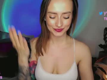 hot cam girl _yvie_ image #1189324