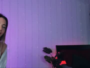 hot cam girl emmi_rosee image #4212936