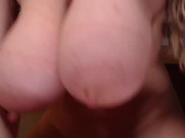 hot cam girl incrediblyomelia image #2581328