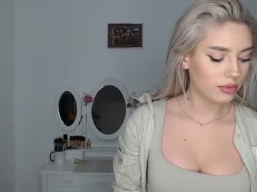 hot cam girl i_am_sarahxxx image #760109