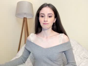 hot cam girl snowww_white image #2576264