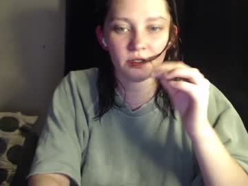 hot cam girl rowanswolves image #3796331