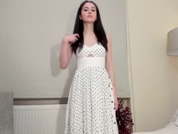 hot cam girl snowww_white image #2437265