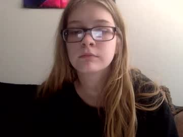 hot cam girl blondiebae1 image #4697500