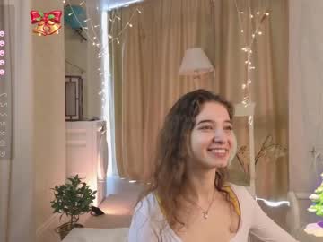 hot cam girl checkmypeach image #3983180