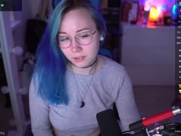 hot cam girl blue_mooncat image #3116245