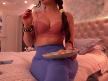 hot cam girl sweety_rinushka_ image #2056272