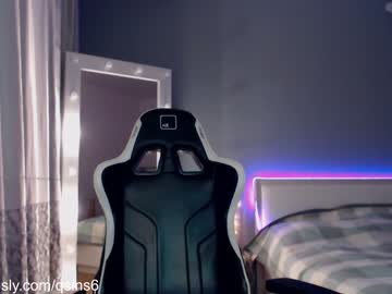 hot cam girl queensy_sins_x image #3068688