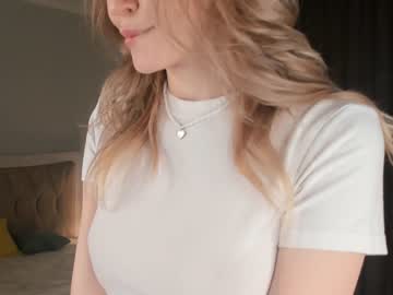 hot cam girl tothebottomofonesheart image #4267352