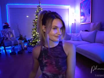 hot cam girl phoenix_taylor image #497334