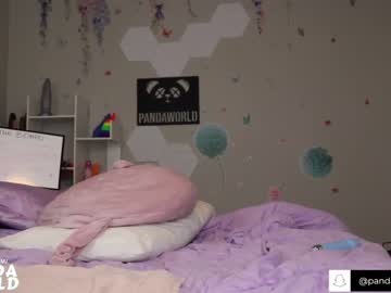 hot cam couple pandaworldcb image #2877407