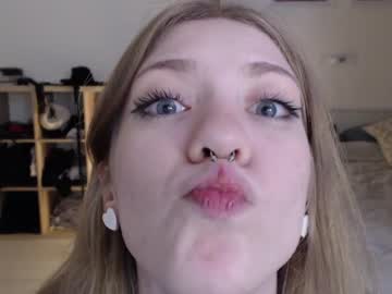 hot cam girl scharmanta image #3535449