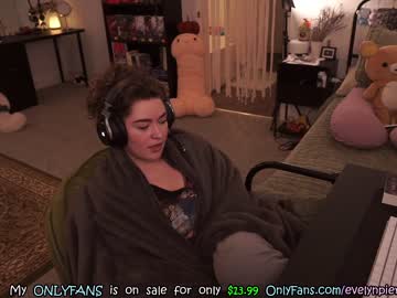 hot cam girl evelynpiers image #3449639