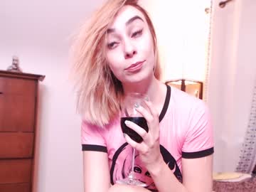 hot cam girl eeeveee image #13232
