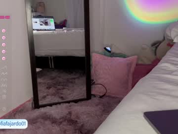 hot cam girl sweet_littleee image #2415712