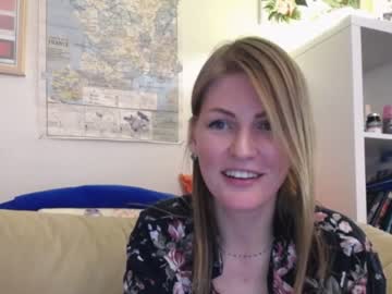hot cam girl misslucci image #611144