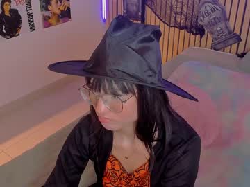 hot cam girl little_effy18 image #3718122