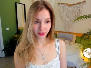 hot cam girl milablush image #3414672