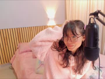 hot cam girl little_effy18 image #3589226