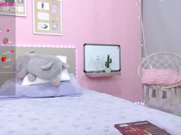 hot cam girl little_effy18 image #1263192