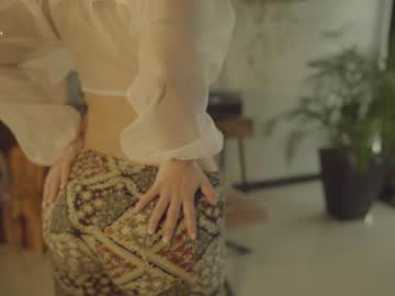 hot cam girl soulvanaa image #989142
