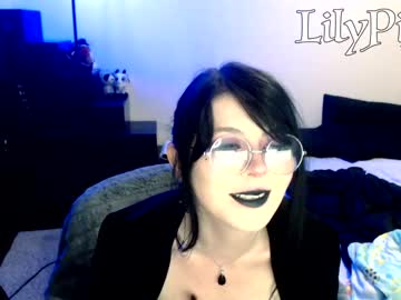 hot cam girl lilypixel image #626595