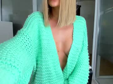 hot cam girl ingridblondy94 image #3715354