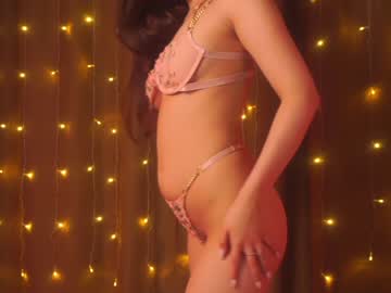 hot cam girl helenmoors image #3090919