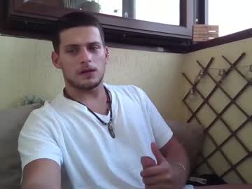 hot cam man roberto_twink1 image #3351691