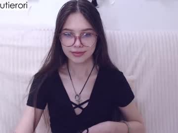 hot cam girl avrora_deis image #2188477