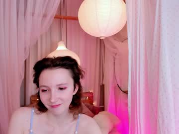 hot cam girl hailiemills image #2033082