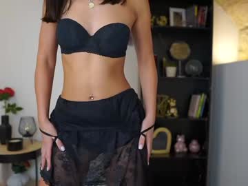 hot cam girl julia_roca image #3898681