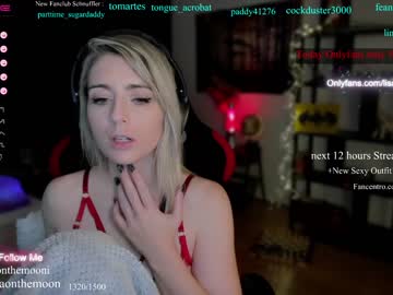hot cam girl kimilee22 image #2815308