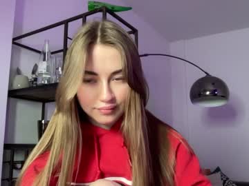 hot cam girl strawberryjamx image #2319691