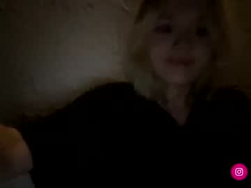 hot cam girl lily_holy image #1903596