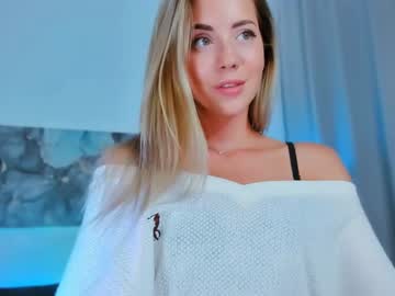 hot cam girl emmi_rosee image #1725836
