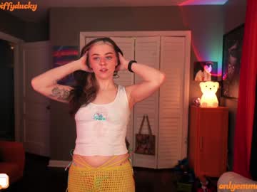 hot cam girl emmachoice image #679291