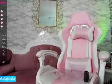 hot cam girl sweet_littleee image #2223497