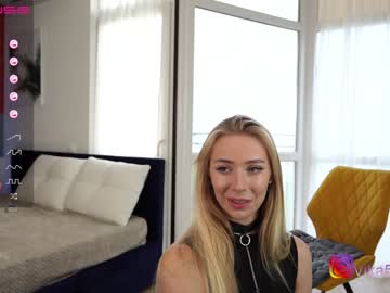 hot cam girl vika54784 image #2969111