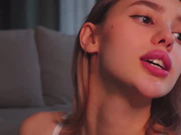 hot cam girl angella_kleee image #2216312