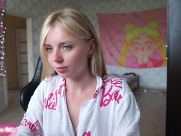 hot cam girl holydumplings image #3170013