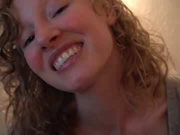 hot cam girl sistinehashands image #2418616