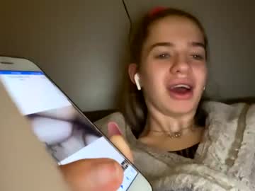 british_amber18 hot cam