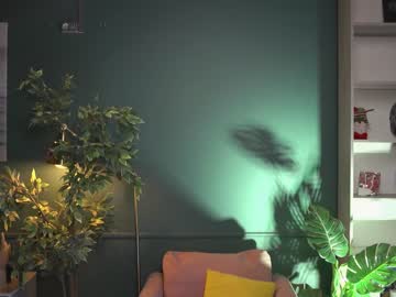hot cam girl ella_knockers_xl image #934598
