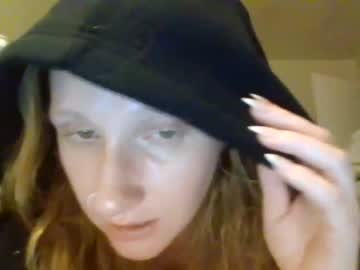 hot cam girl cherricarmen image #3992730